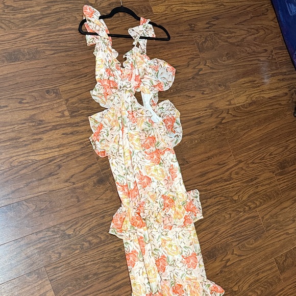Floral Ruffle Maxi Dress - Picture 1 of 3
